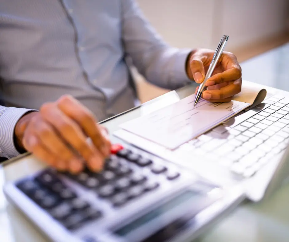 gestion-de-nominas-y-contratos